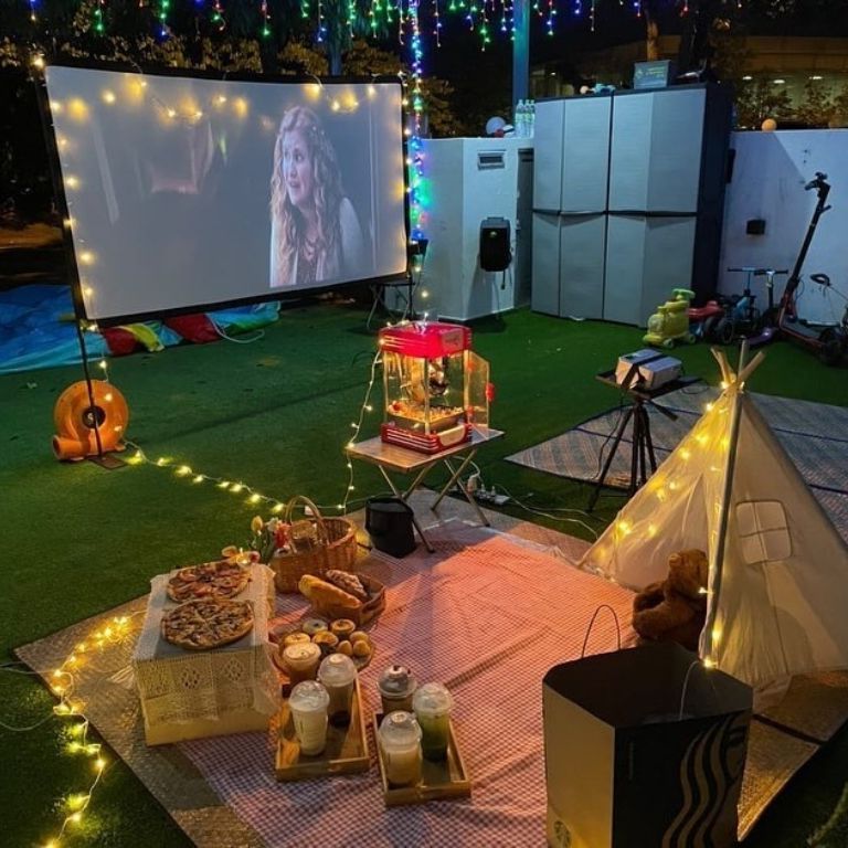 Outdoor Movie Setup