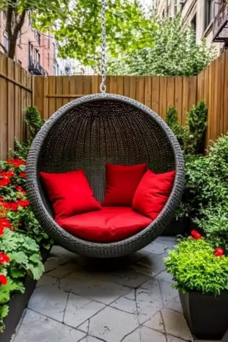 Hanging Egg Chair