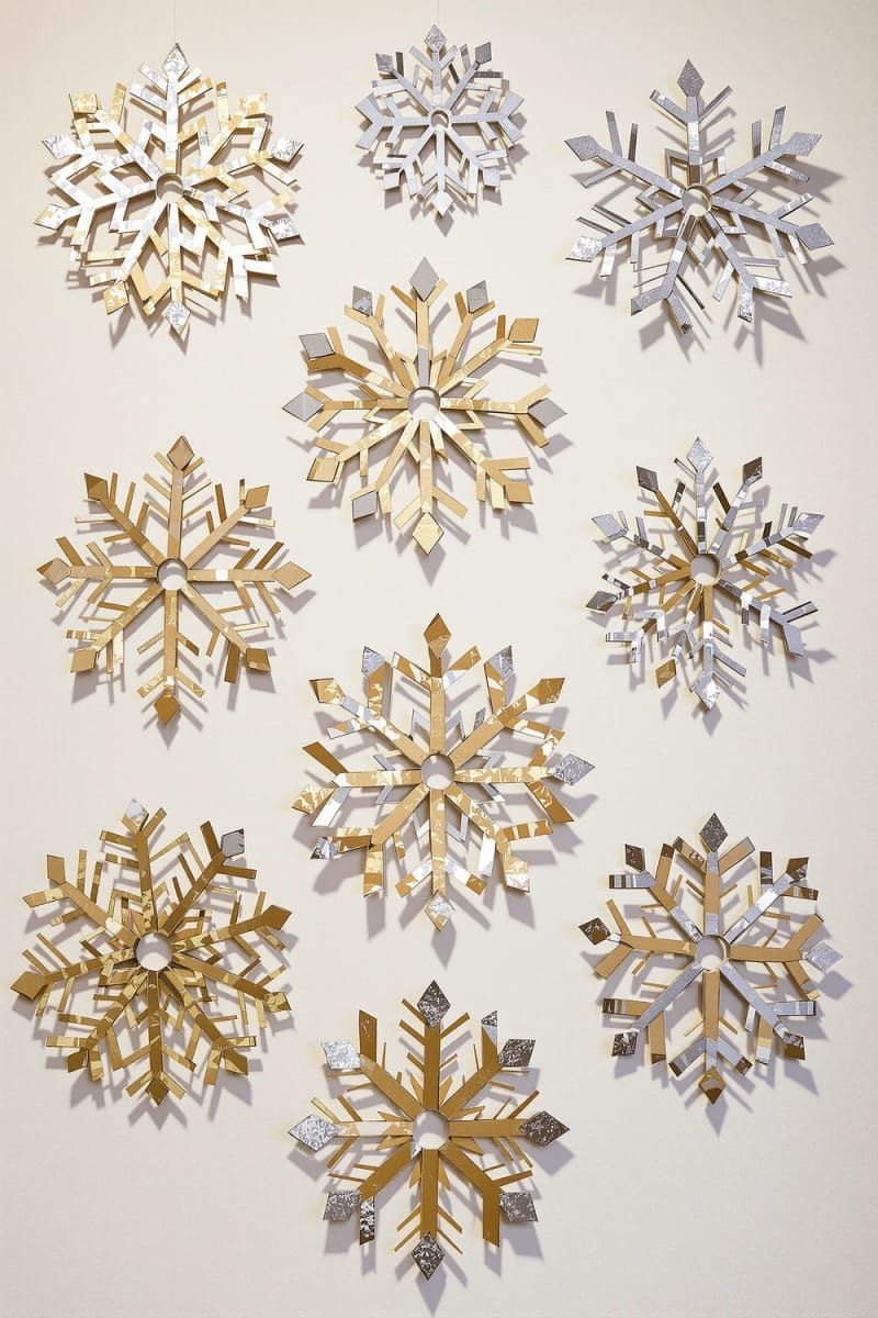 toilet paper roll snowflakes painted metallic for budget wall art 1